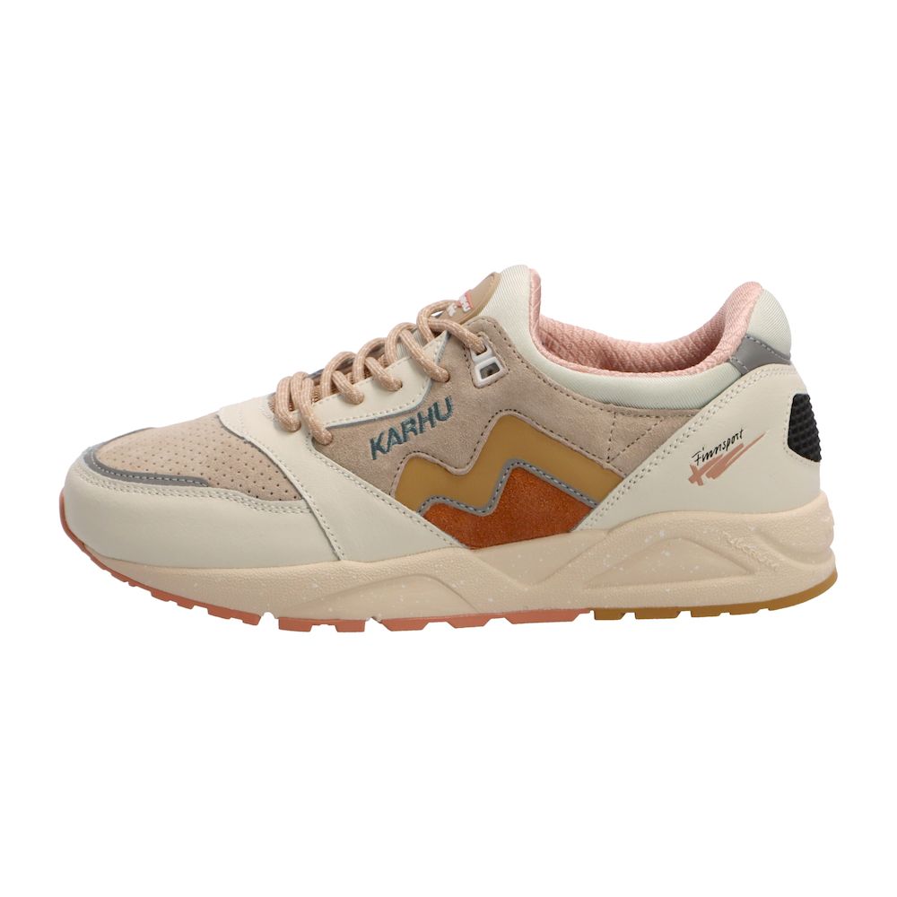 カルフ KARHU ARIA 95 KH803103 （リリーホワイト/カリー）-